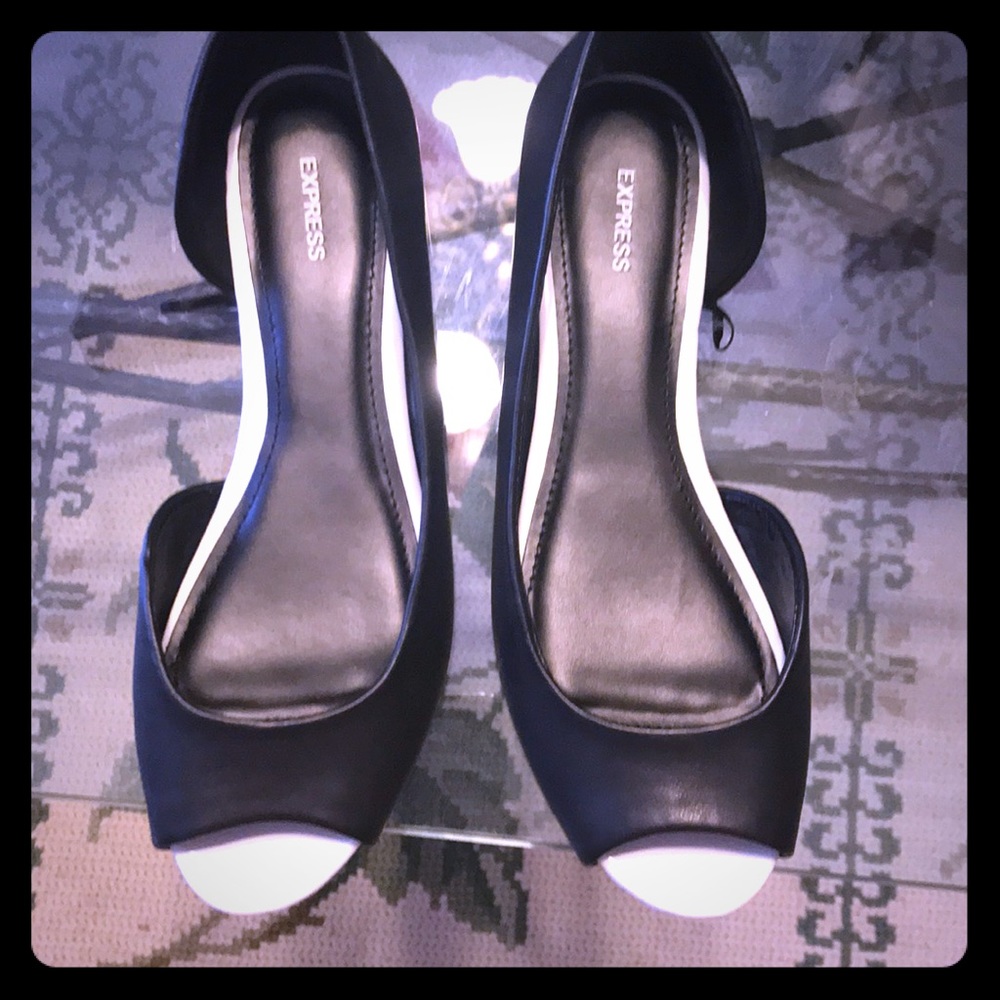 Express flats